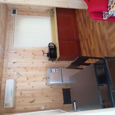 Park Hotel Kutaisi Bagian luar foto